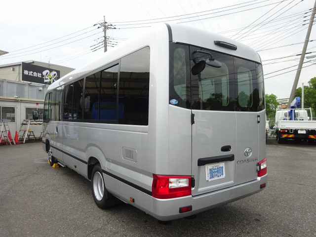 トヨタ コースター 小型 バス 2WG-GDB110(108659) 6枚目