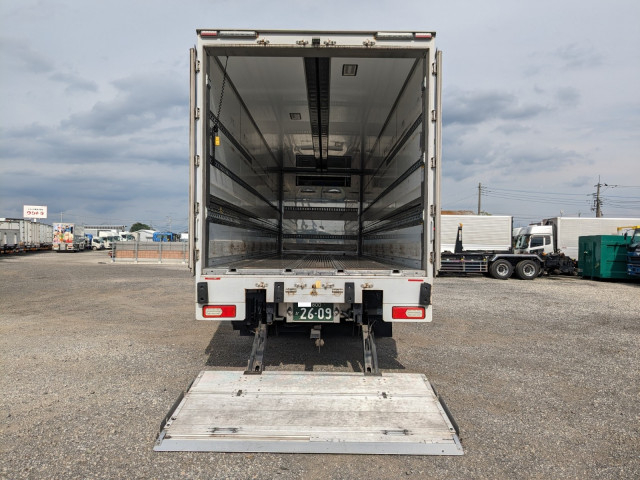 UDトラックス（日産） クオン 大型 ウィング 2PG-CD5CE(109851) 10枚目