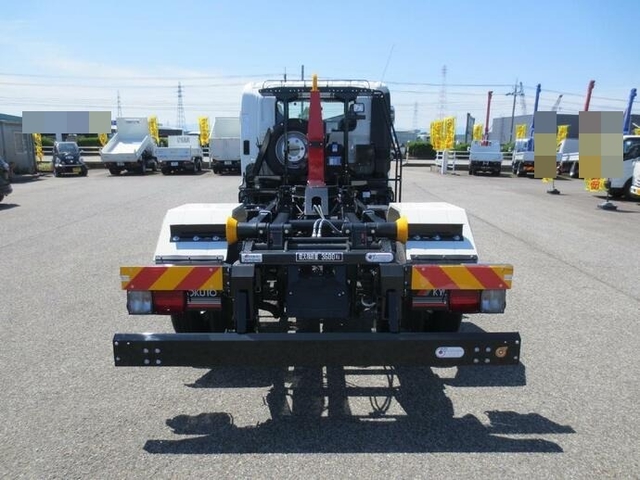 日野 レンジャー 中型 コンテナ専用車 2KG-FC2ABA(10185) 6枚目