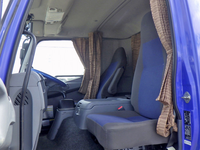 Mitsubishi Fuso fighter Middle Wing body TKG-FK61F(103176) 21枚目