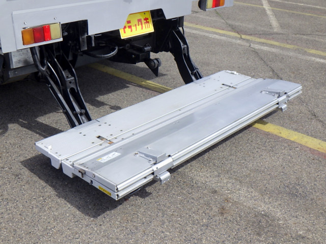 Mitsubishi Fuso fighter Middle Wing body TKG-FK61F(103176) 47枚目