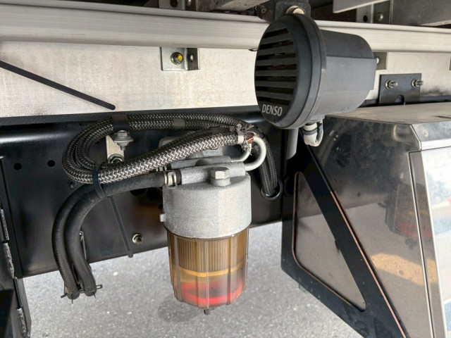 UDトラックス（日産） コンドル 中型 ウィング TKG-MK38C(103179) 16枚目