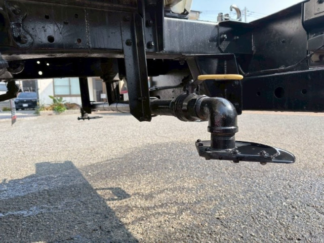 日野 デュトロ 小型 高圧洗浄車 TKG-XZU700X(103180) 8枚目