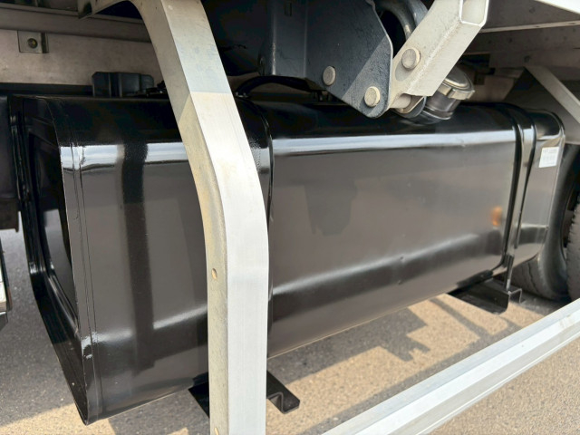 UDトラックス（日産） コンドル 中型 ウィング TKG-MK38C(103179) 18枚目