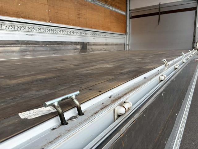 UDトラックス（日産） コンドル 中型 ウィング TKG-MK38C(103179) 23枚目