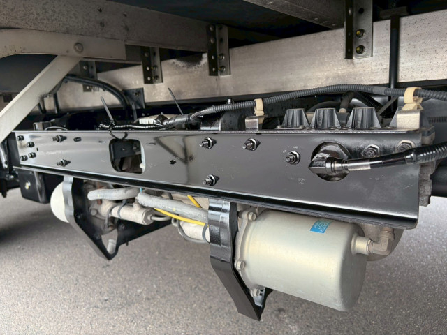 UDトラックス（日産） コンドル 中型 ウィング TKG-MK38C(103179) 28枚目