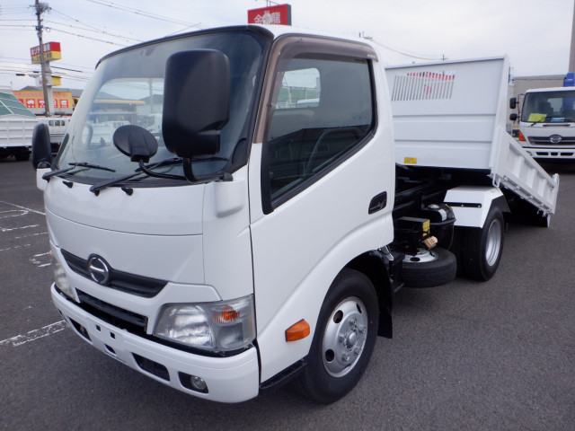 日野 デュトロ 小型 土砂ダンプ TKG-XZU620T(103182) 1枚目