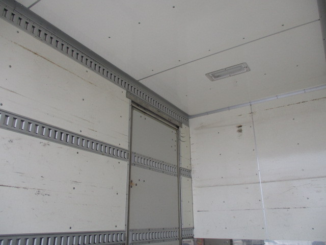 いすゞ エルフ 小型 バン TRG-NLS85AN(103185) 5枚目