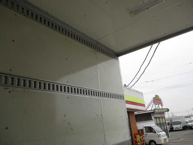 いすゞ エルフ 小型 バン TRG-NLS85AN(103185) 7枚目