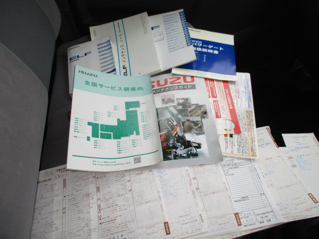 いすゞ エルフ 小型 バン TRG-NLS85AN(103185) 25枚目