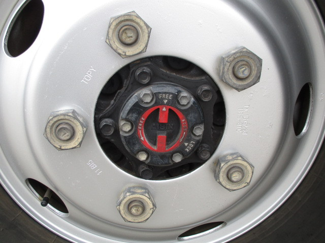 いすゞ エルフ 小型 バン TRG-NLS85AN(103185) 27枚目