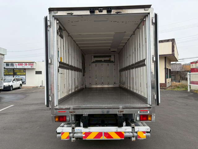 いすゞ エルフ 小型 冷蔵冷凍バン TRG-NPR85AN(103186) 11枚目