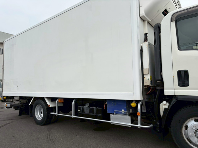 いすゞ エルフ 小型 冷蔵冷凍バン TRG-NPR85AN(103186) 25枚目