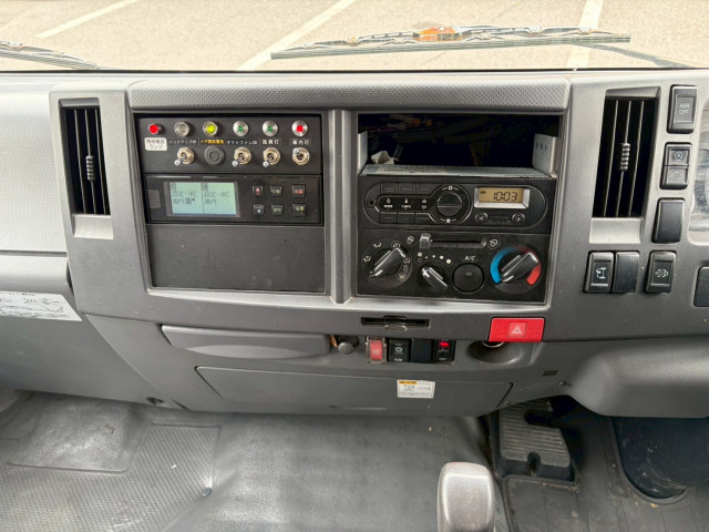 いすゞ エルフ 小型 冷蔵冷凍バン TRG-NPR85AN(103186) 44枚目
