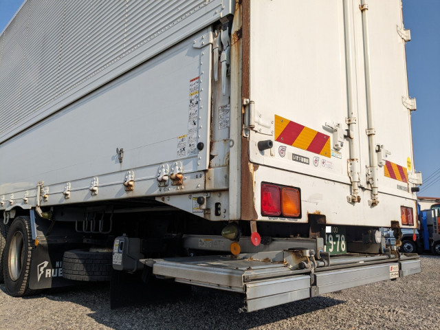 いすゞ ギガ 大型 ウィング QKG-CYJ77A(103188) 8枚目