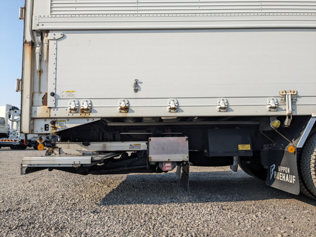 いすゞ ギガ 大型 ウィング QKG-CYJ77A(103188) 38枚目