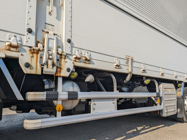 いすゞ ギガ 大型 ウィング QKG-CYJ77A(103188) 41枚目