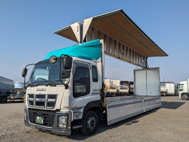 いすゞ ギガ 大型 ウィング QKG-CYJ77A(103188) 44枚目