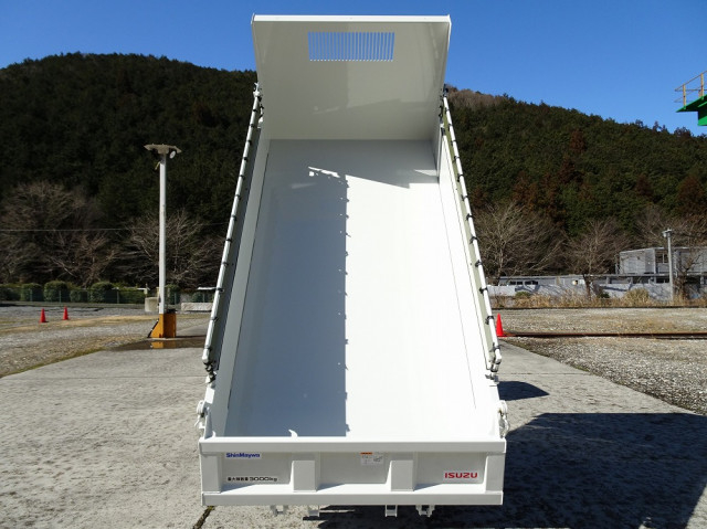 いすゞ エルフ 小型 土砂ダンプ 2RG-NKR88AM(103196) 8枚目