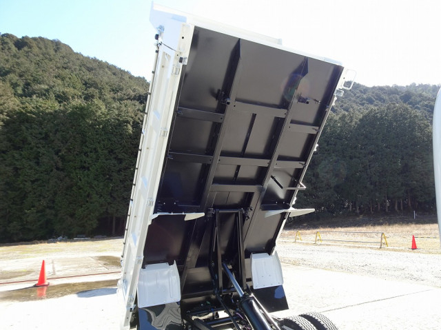 いすゞ エルフ 小型 土砂ダンプ 2RG-NKR88AM(103196) 13枚目