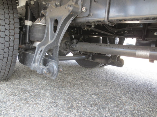 日野 レンジャー 中型 冷蔵冷凍バン 2KG-FD2ABG(103198) 18枚目