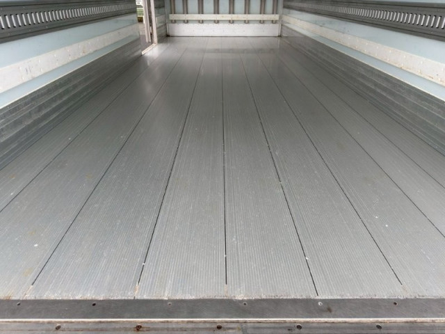 日野 レンジャー 中型 冷蔵冷凍バン 2KG-FD2ABG(103200) 8枚目