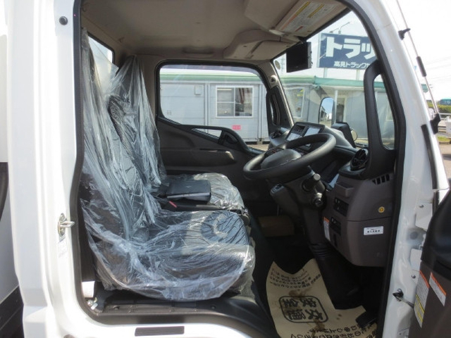 三菱ふそう キャンター 小型 冷蔵冷凍バン 2RG-FBA20(103202) 16枚目