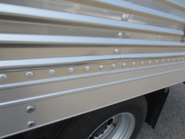 いすゞ エルフ 小型 バン 2RG-NPR88AN(103204) 18枚目