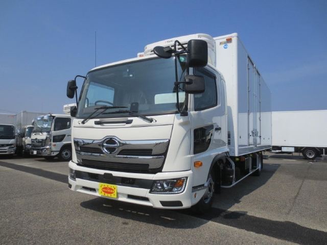 日野 レンジャー 中型 冷蔵冷凍バン 2KG-FD2ABG(103205) 1枚目