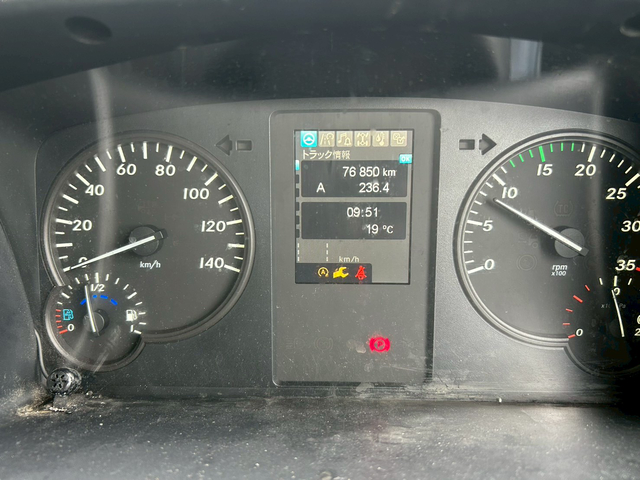 三菱ふそう ファイター 中型 バン 2KG-FK65F(103210) 8枚目