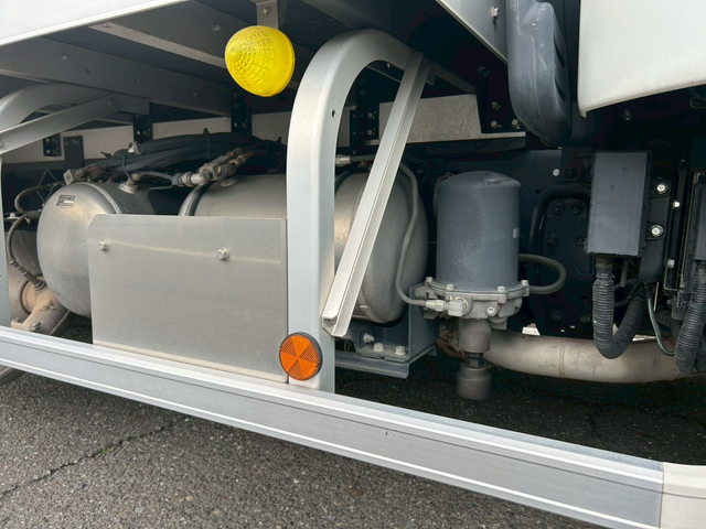 三菱ふそう ファイター 中型 バン 2KG-FK65F(103210) 12枚目