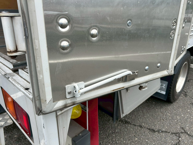 三菱ふそう ファイター 中型 バン 2KG-FK65F(103210) 23枚目