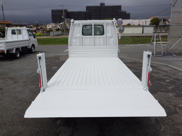 マツダ ボンゴ 小型 平ボディ ABF-SKP2T(103243) 17枚目