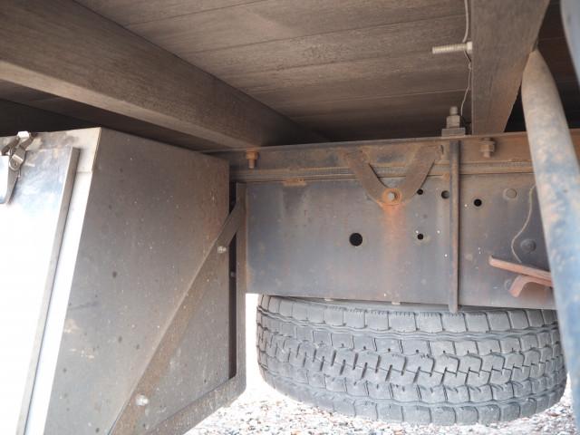 日野 レンジャー 中型 平ボディ（クレーン付） TKG-FD9JMAA(103244) 27枚目