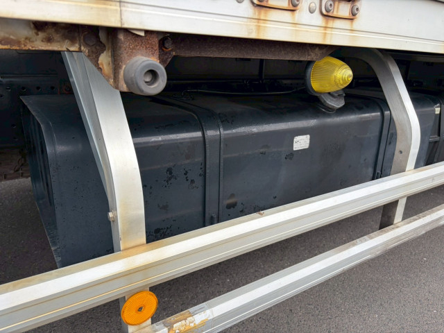 いすゞ フォワード 中型 ウィング TKG-FRR90T2(103245) 15枚目