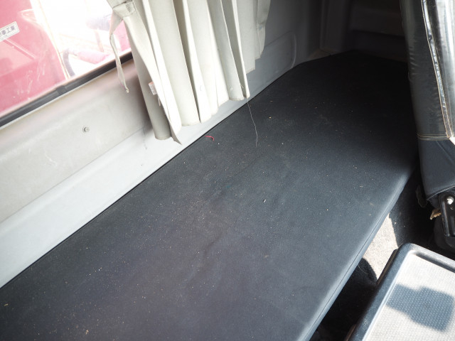 日野 レンジャー 中型 平ボディ（クレーン付） TKG-FD9JMAA(103244) 44枚目