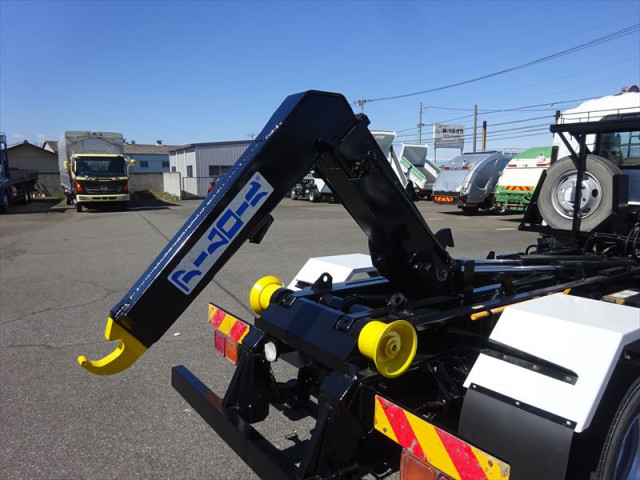 Isuzu forward Middle Arm roll trucks SKG-FRR90S2(103249) 12枚目