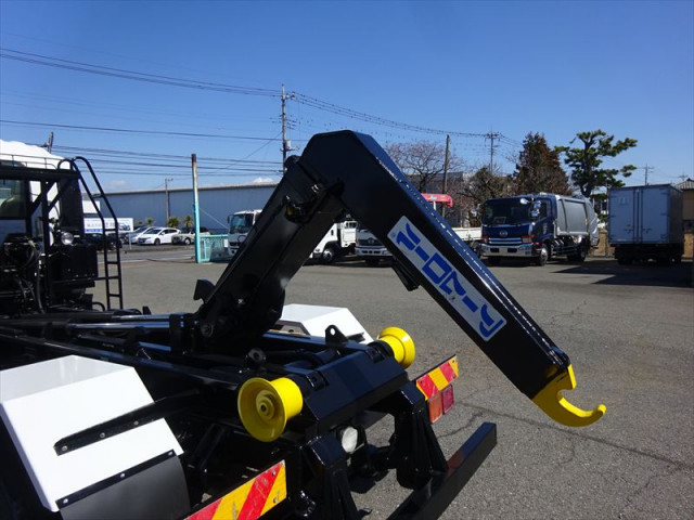 Isuzu forward Middle Arm roll trucks SKG-FRR90S2(103249) 13枚目