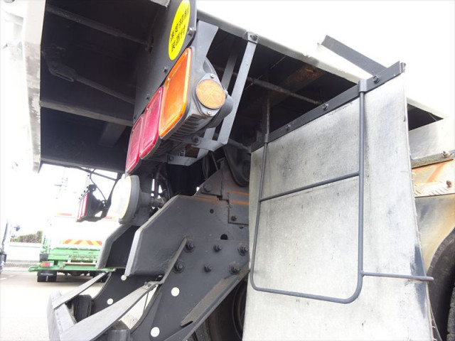 日野 プロフィア 大型 土砂ダンプ LKG-FS1AKAA(103254) 12枚目