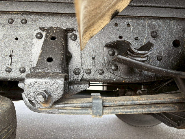 いすゞ エルフ 小型 冷蔵冷凍バン BKG-NPR85AN(103256) 24枚目