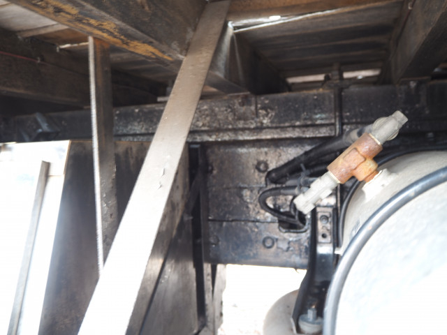 日野 レンジャー 大型 平ボディ（クレーン付） BDG-GK8JRWA(103259) 19枚目