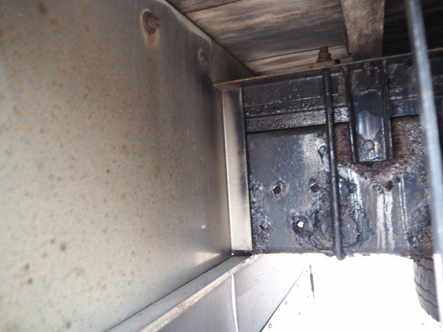 日野 レンジャー 大型 平ボディ（クレーン付） BDG-GK8JRWA(103259) 27枚目