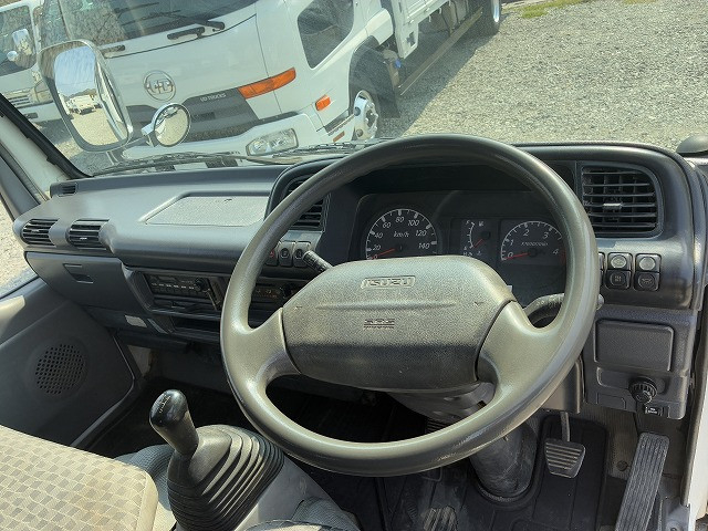 Isuzu elf Small Double cab PB-NKR81A(103262) 32枚目