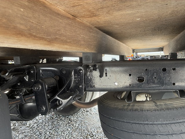 いすゞ エルフ 小型 平ボディ PB-NPR81AR(103263) 42枚目