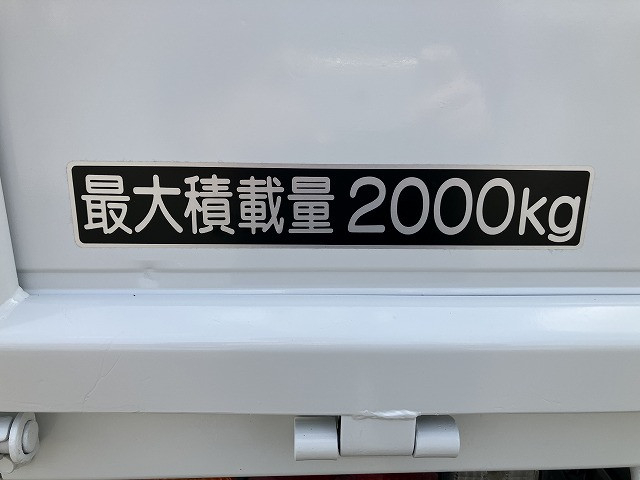 三菱ふそう キャンター 小型 平ボディ（クレーン付） KK-FE72EC(103266) 27枚目