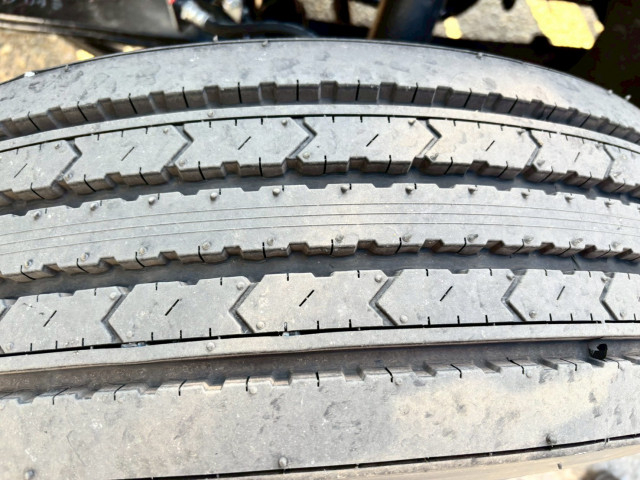 三菱ふそう 小型 平ボディ（クレーン付） 2RG-FEB80(103279) 9枚目