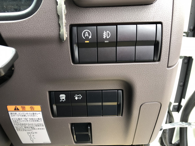 三菱ふそう キャンター 小型 Wキャブ 2RG-FBA20(103280) 17枚目