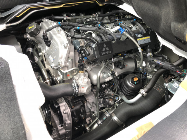 三菱ふそう キャンター 小型 Wキャブ 2RG-FBA20(103280) 20枚目