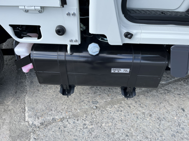 三菱ふそう キャンター 小型 Wキャブ 2RG-FBA20(103280) 23枚目