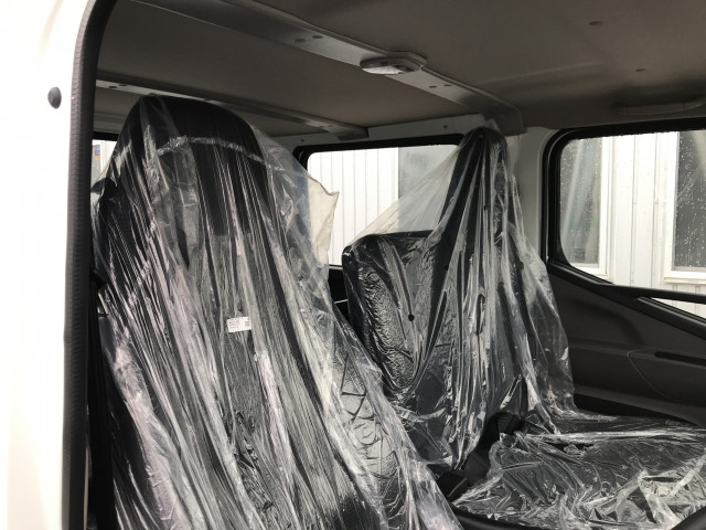 三菱ふそう キャンター 小型 Wキャブ 2RG-FBA20(103281) 6枚目